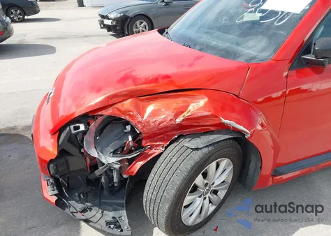 2016 Volkswagen Beetle 1.8T S из США, поврежденный, VIN 3VWF17AT5GM618038